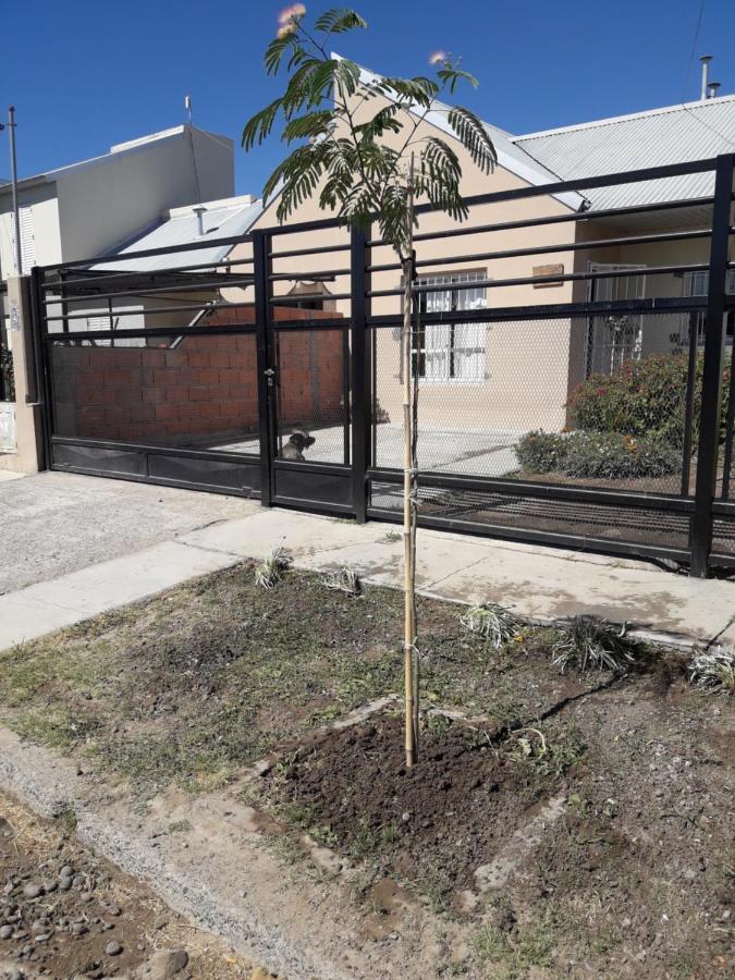 Habitacion Privada En La Casa De Thor Trelew Buitenkant foto