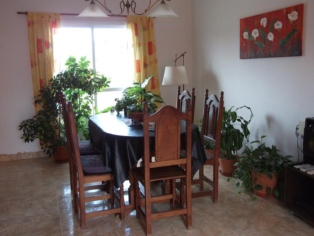 Habitacion Privada En La Casa De Thor Trelew Buitenkant foto